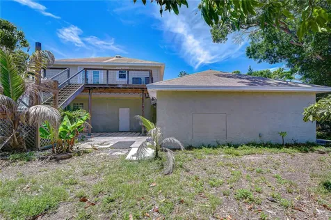 3437 59th Street N St Petersburg FL 33710
