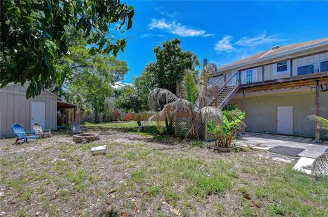 3437 59th Street N St Petersburg FL 33710