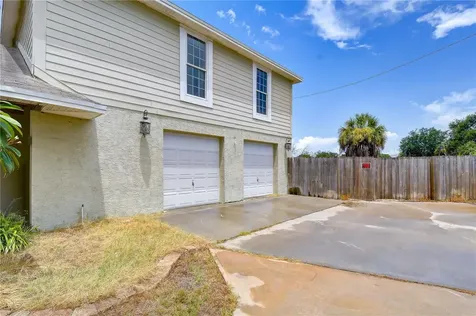 3437 59th Street N St Petersburg FL 33710