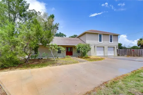 3437 59th Street N St Petersburg FL 33710