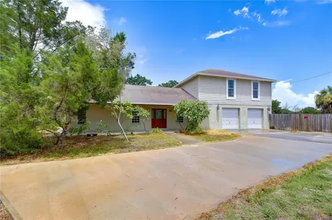 3437 59th Street N St Petersburg FL 33710