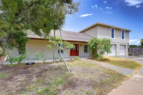 3437 59th Street N St Petersburg FL 33710