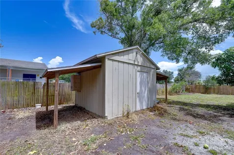 3437 59th Street N St Petersburg FL 33710