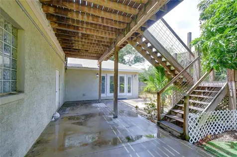 3437 59th Street N St Petersburg FL 33710