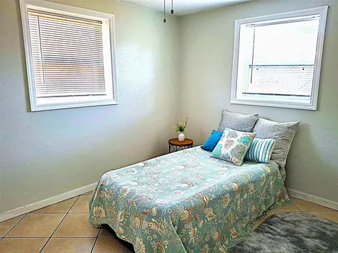 5641 94th Terrace N Pinellas Park FL 33782