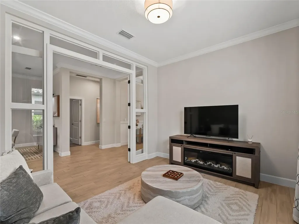 6249 Mesa Glen Bradenton FL 34203