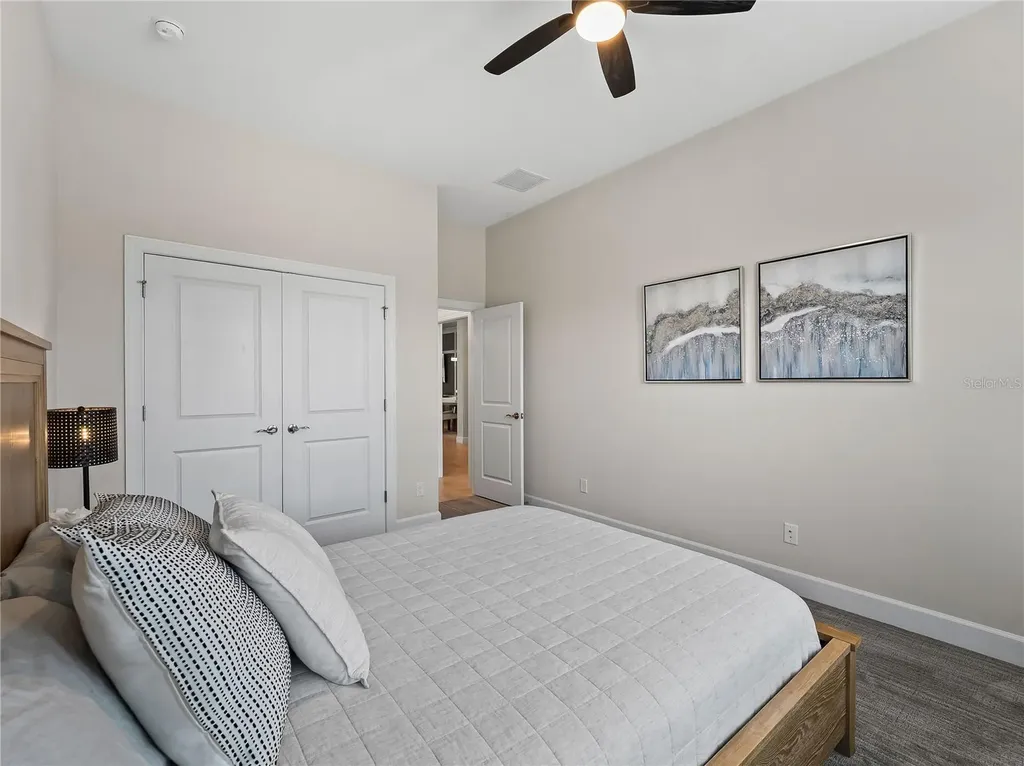 6249 Mesa Glen Bradenton FL 34203