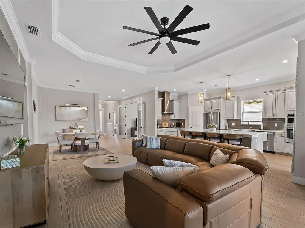 6249 Mesa Glen Bradenton FL 34203
