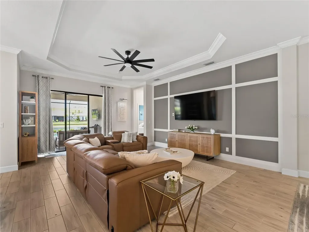 6249 Mesa Glen Bradenton FL 34203