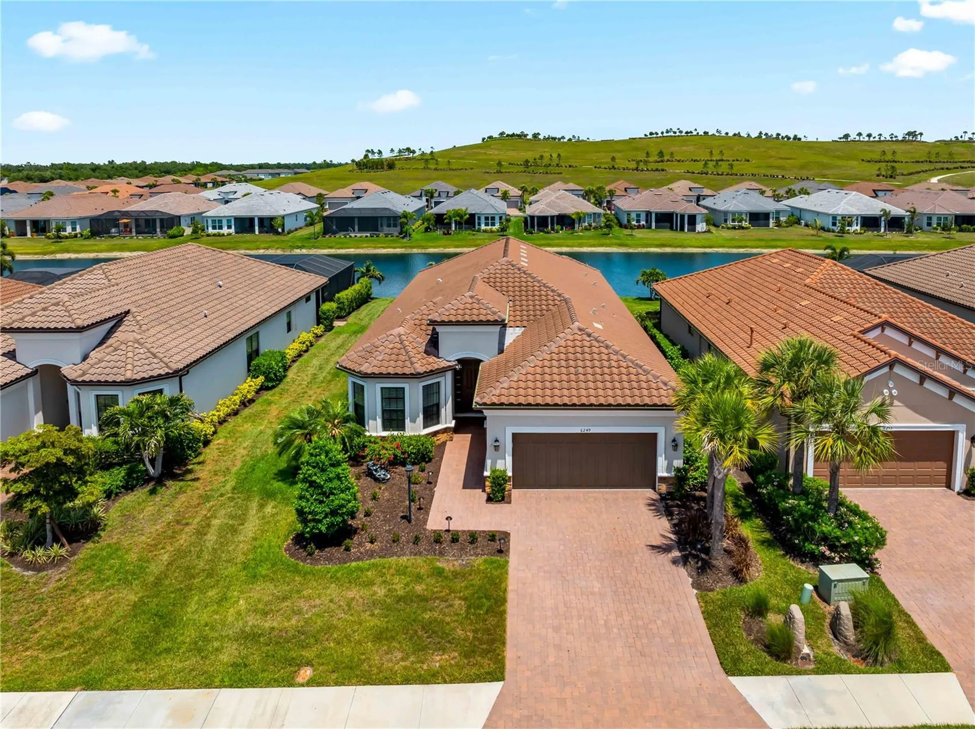 6249 Mesa Glen Bradenton FL 34203