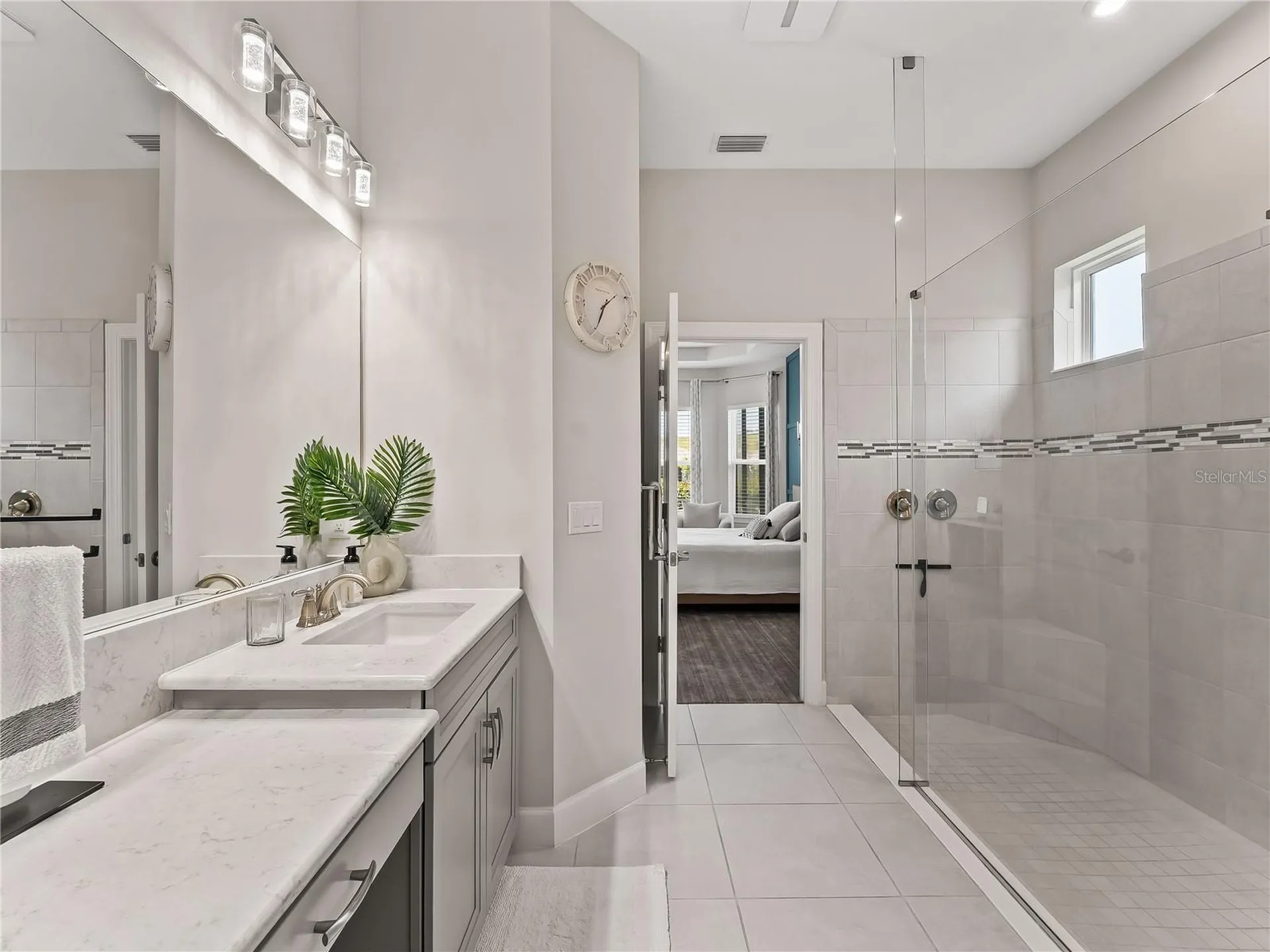 6249 Mesa Glen Bradenton FL 34203
