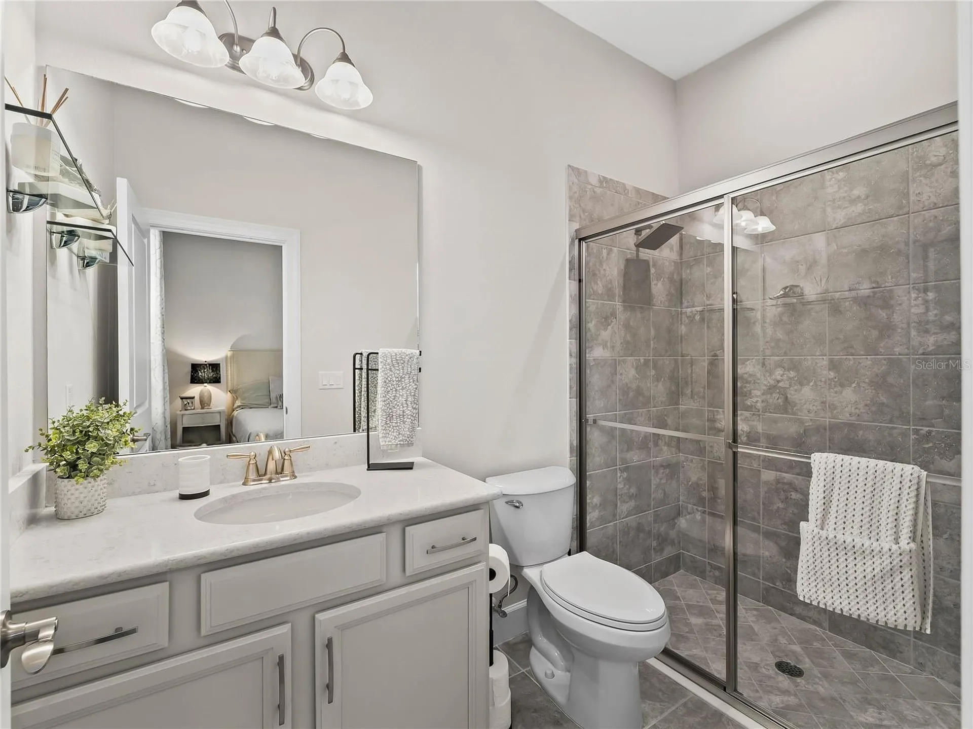 6249 Mesa Glen Bradenton FL 34203