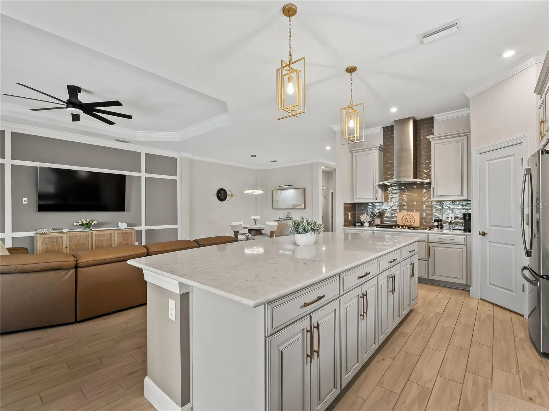 6249 Mesa Glen Bradenton FL 34203