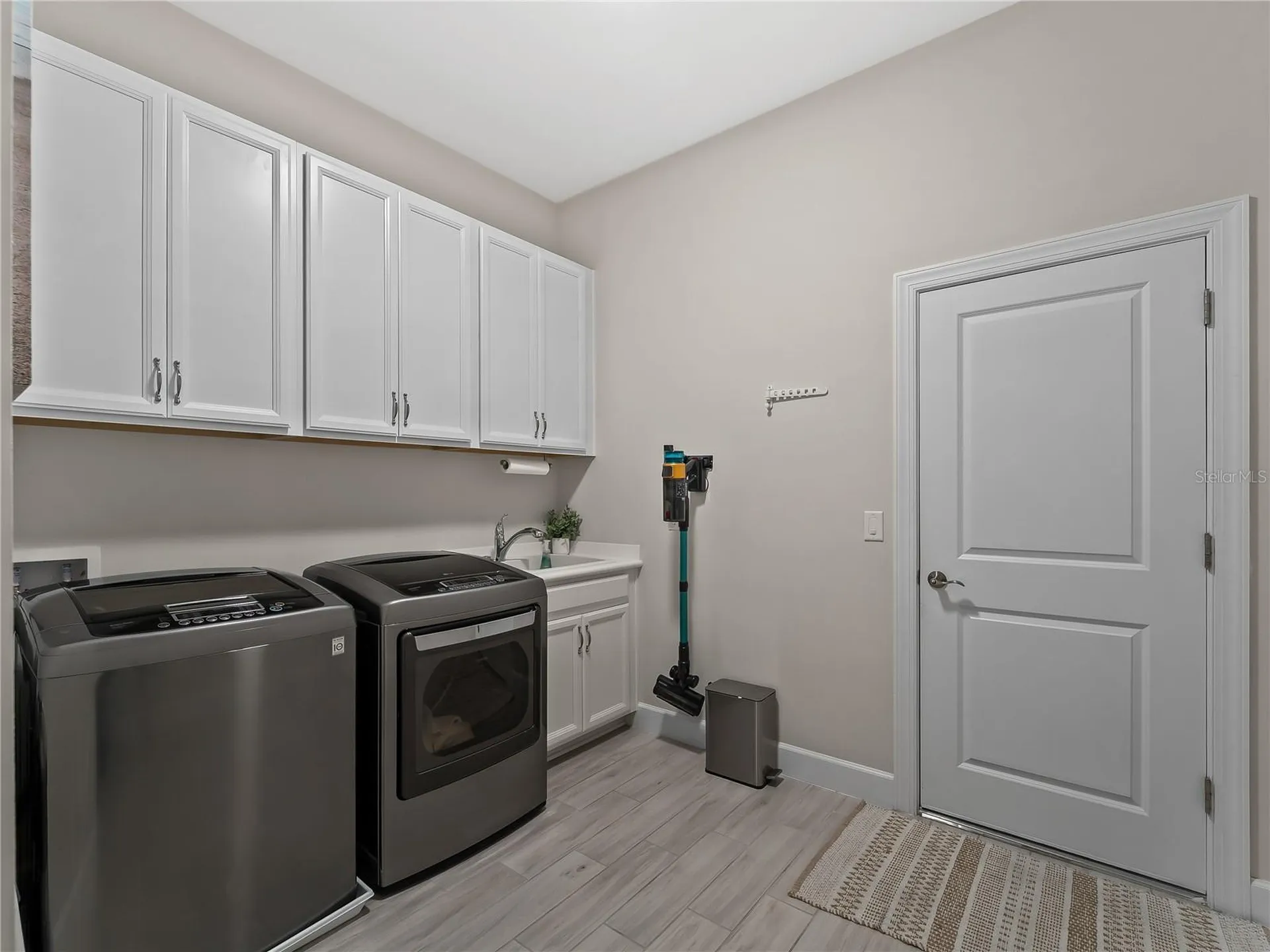6249 Mesa Glen Bradenton FL 34203