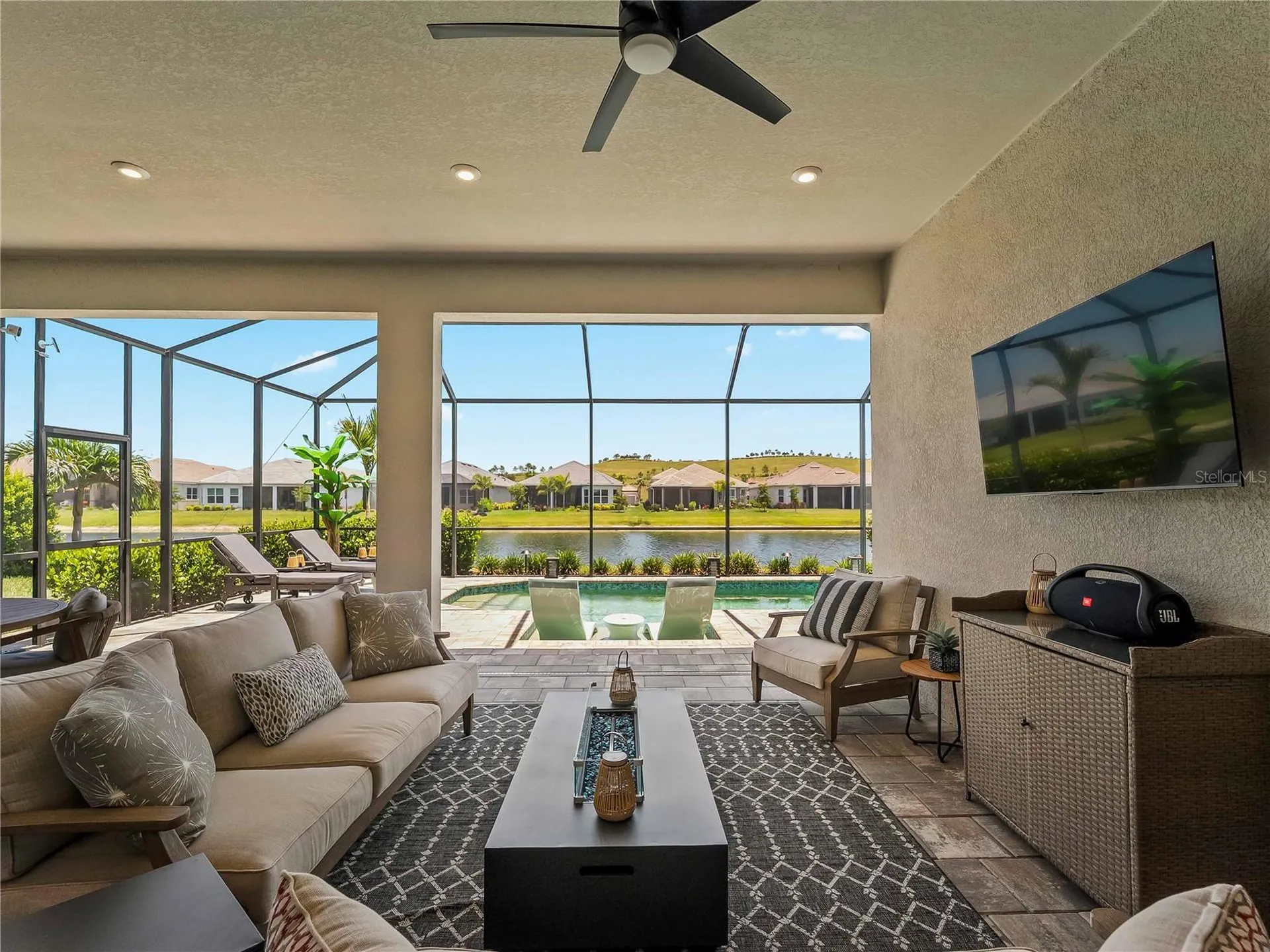 6249 Mesa Glen Bradenton FL 34203