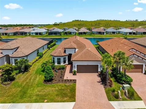6249 Mesa Glen Bradenton FL 34203