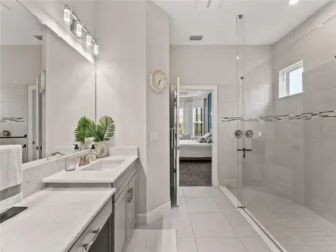 6249 Mesa Glen Bradenton FL 34203