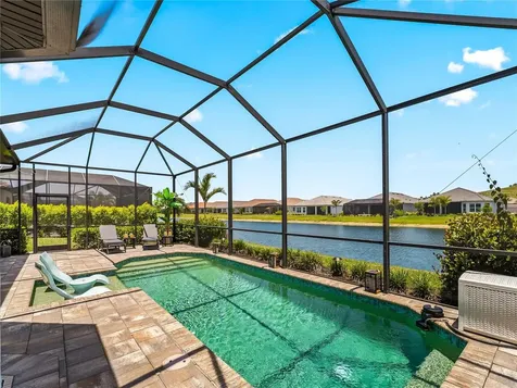 6249 Mesa Glen Bradenton FL 34203
