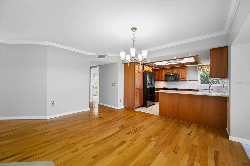 11 Country Club Drive Largo FL 33771