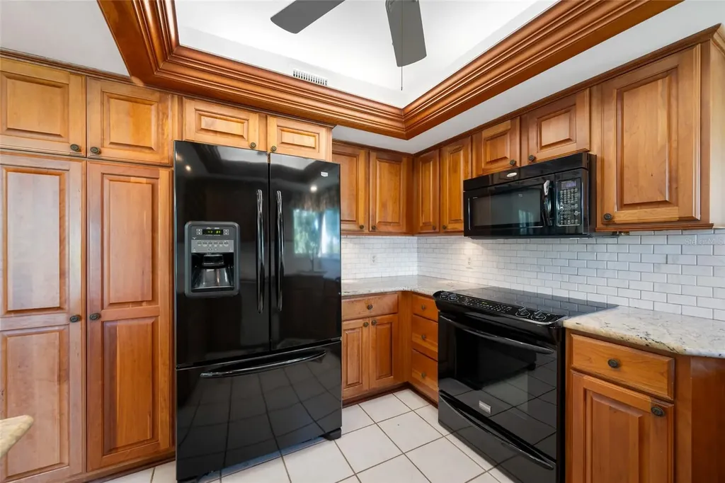 11 Country Club Drive Largo FL 33771