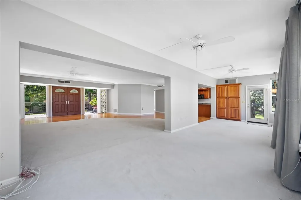11 Country Club Drive Largo FL 33771