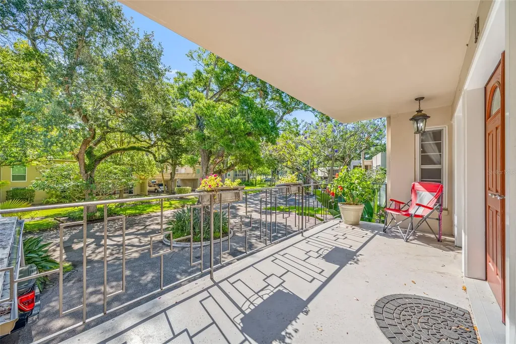 11 Country Club Drive Largo FL 33771