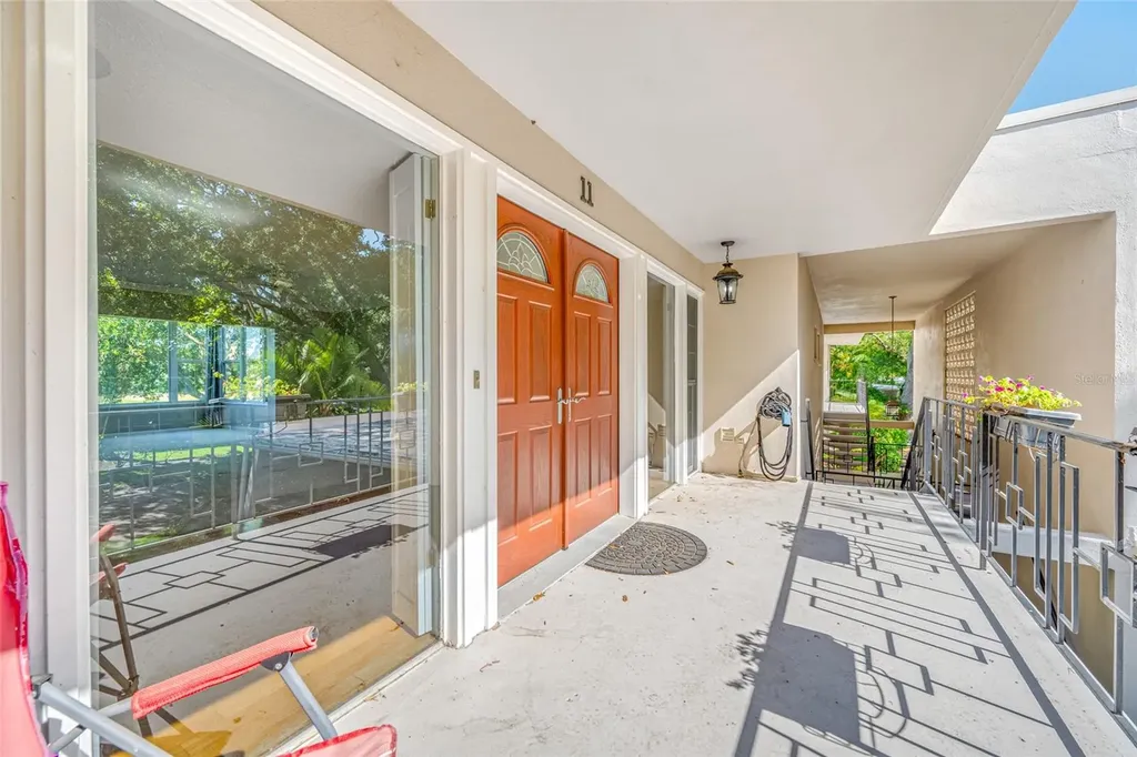 11 Country Club Drive Largo FL 33771