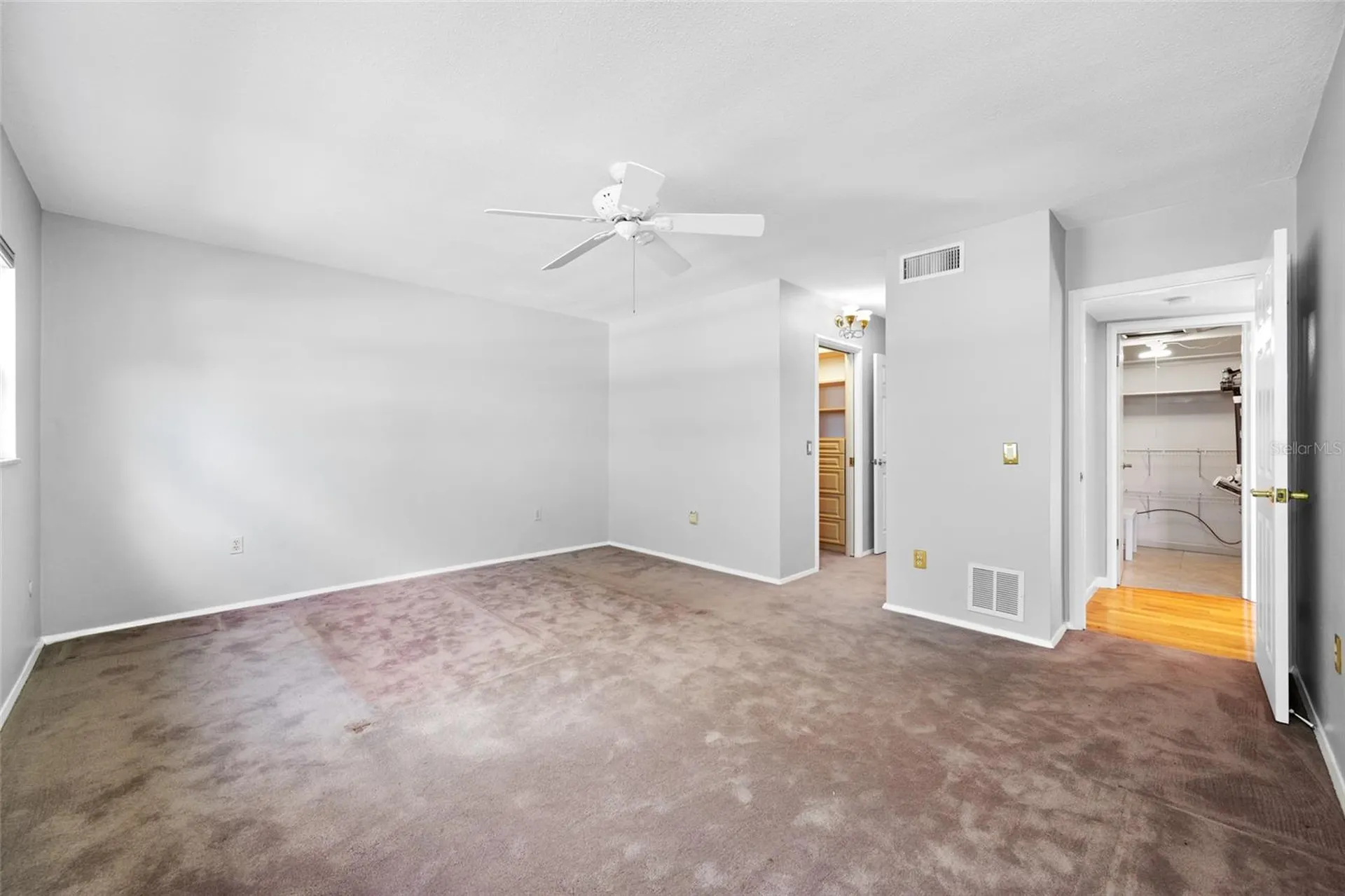 11 Country Club Drive Largo FL 33771