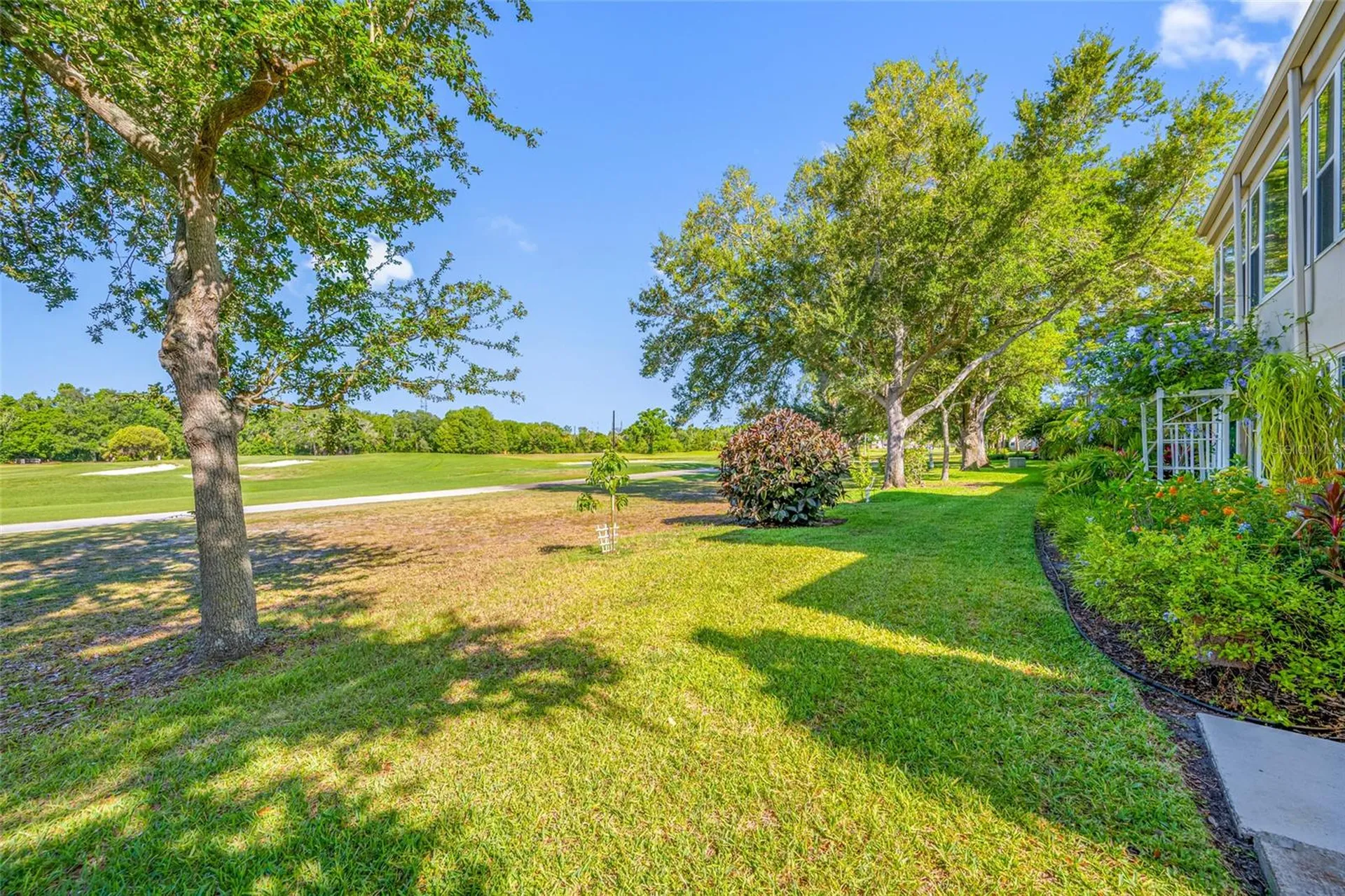 11 Country Club Drive Largo FL 33771