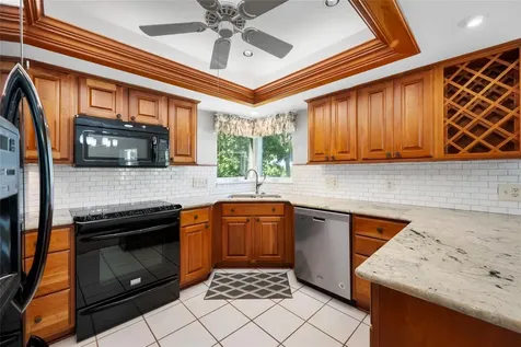 11 Country Club Drive Largo FL 33771