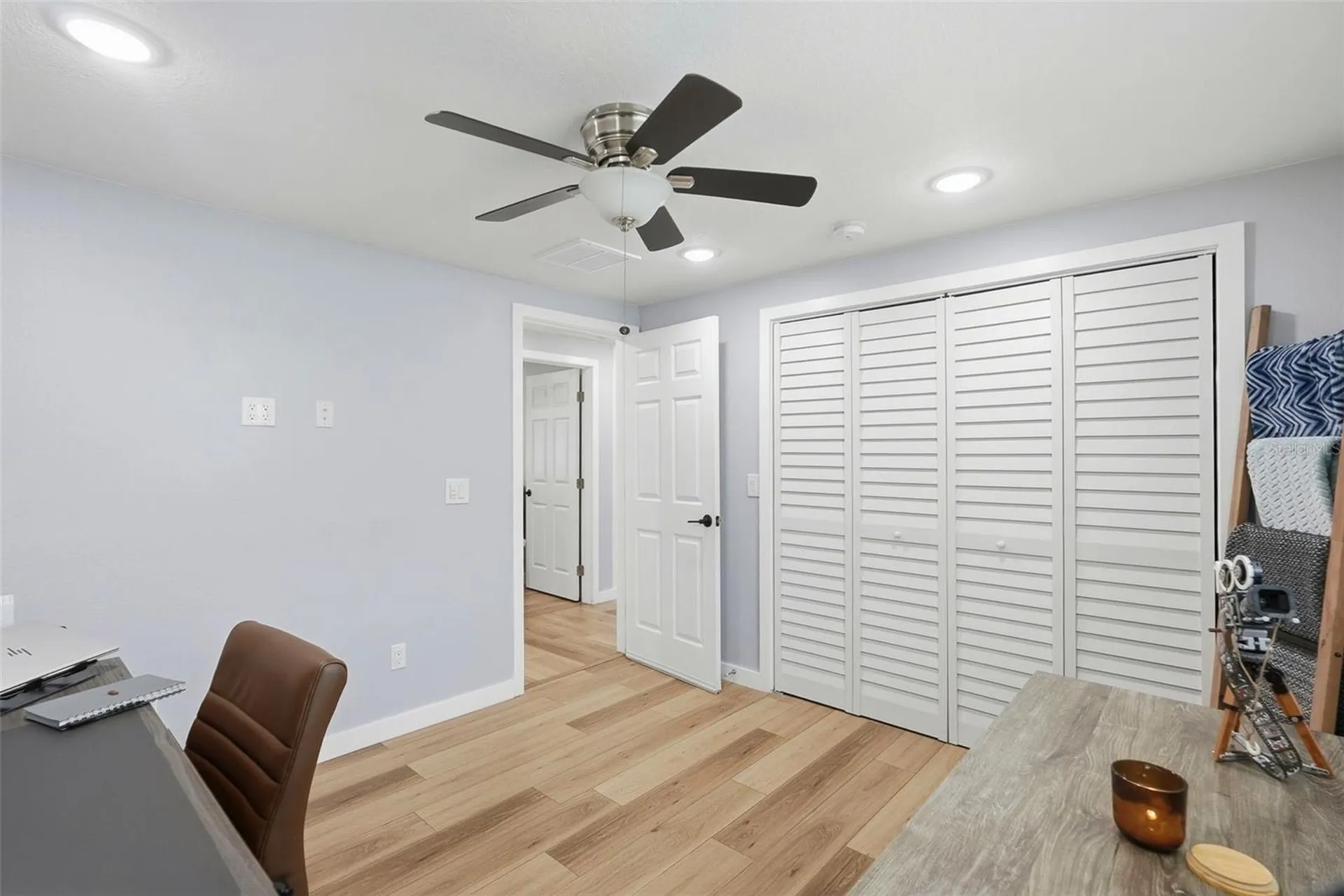 8015 28th Avenue N St Petersburg FL 33710