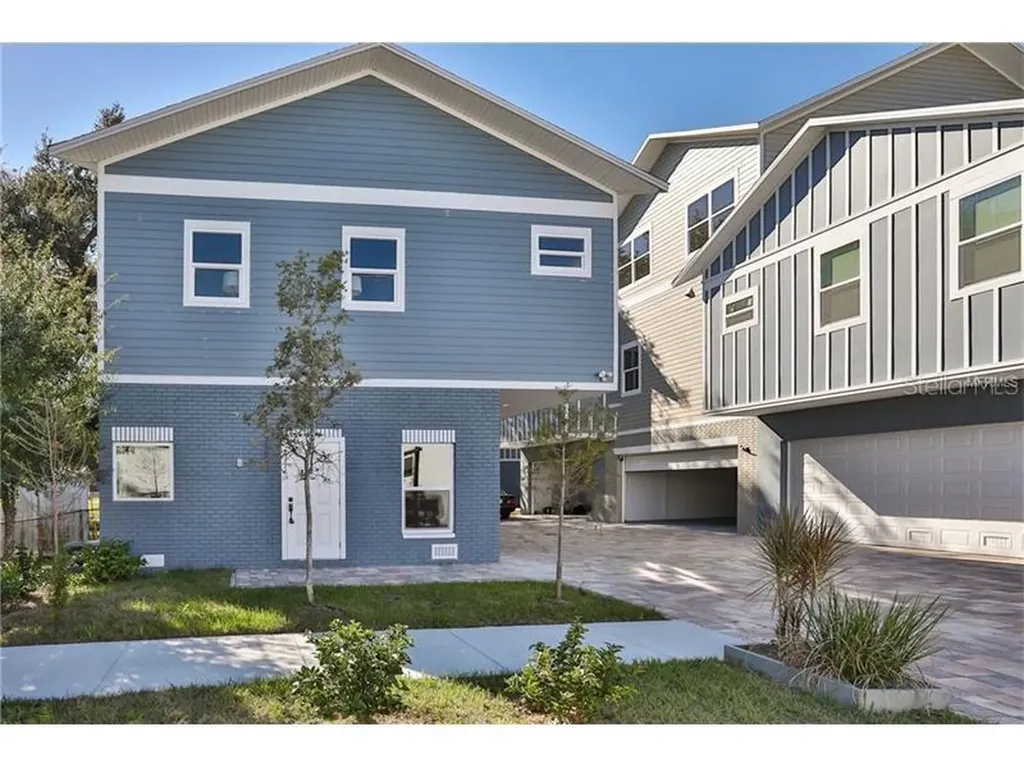 2204 Grant Street Tampa FL 33605