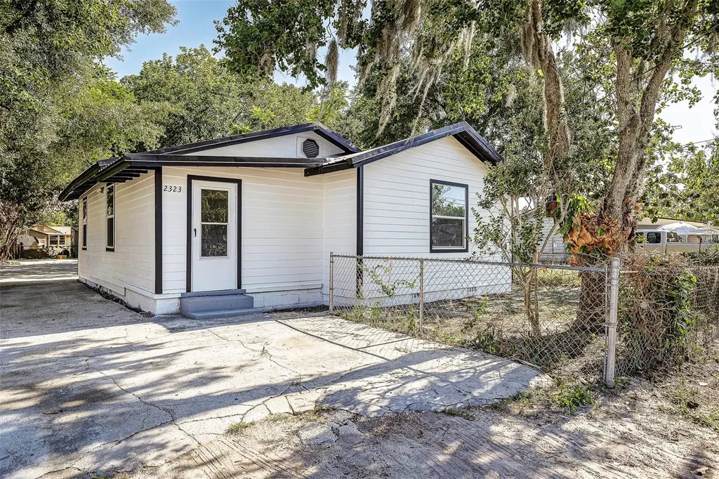 2323 Weber Street Lakeland FL 33801