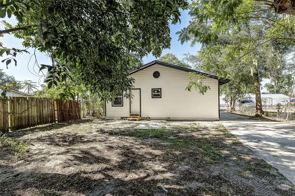 2323 Weber Street Lakeland FL 33801