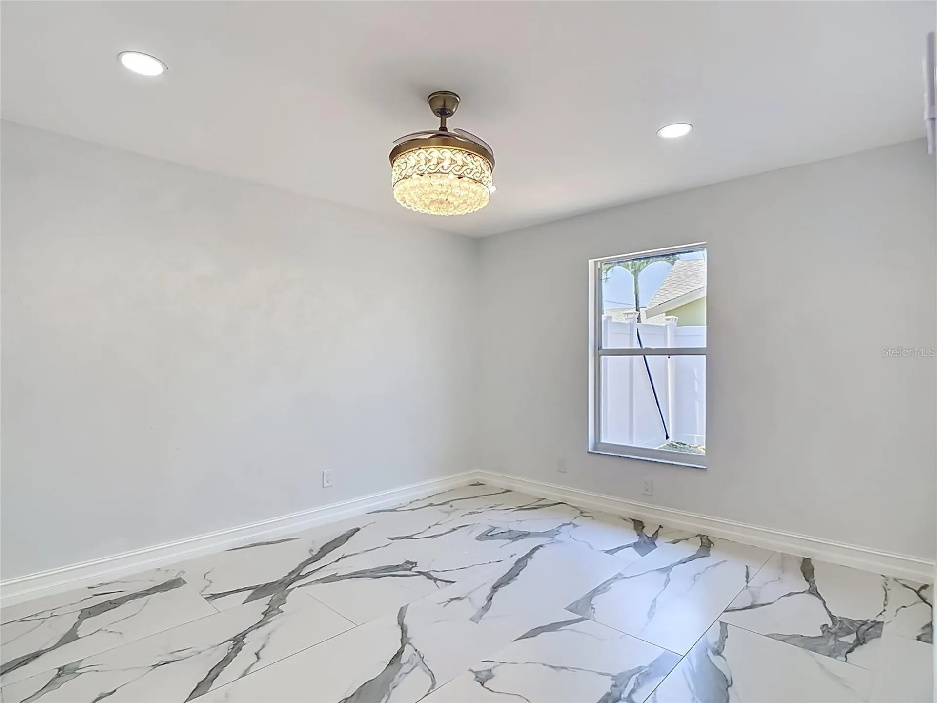 2503 Aviation Parkway Cape Coral FL 33904
