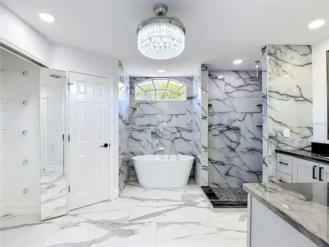 2503 Aviation Parkway Cape Coral FL 33904