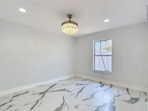 2503 Aviation Parkway Cape Coral FL 33904