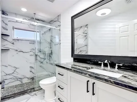 2503 Aviation Parkway Cape Coral FL 33904
