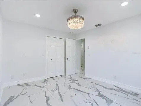 2503 Aviation Parkway Cape Coral FL 33904