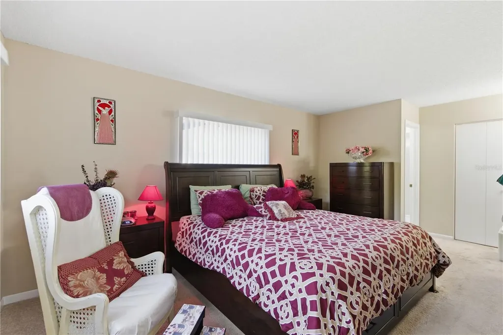 11241 SW 77th Court Ocala FL 34476