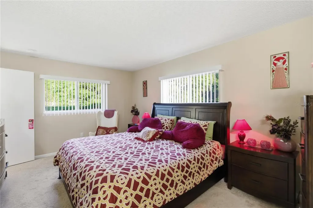 11241 SW 77th Court Ocala FL 34476