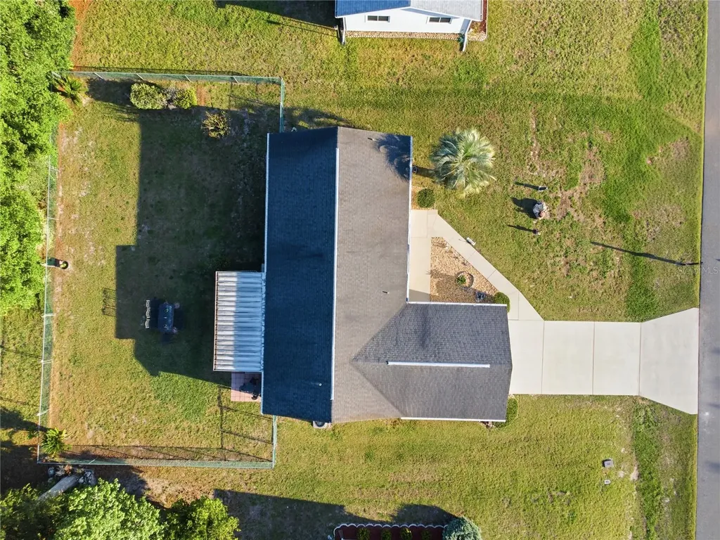 11241 SW 77th Court Ocala FL 34476