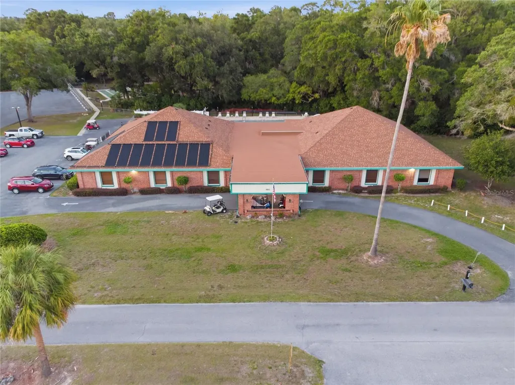 11241 SW 77th Court Ocala FL 34476
