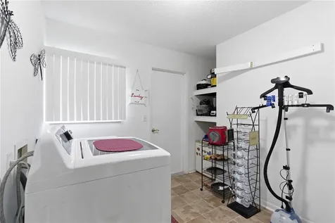 11241 SW 77th Court Ocala FL 34476
