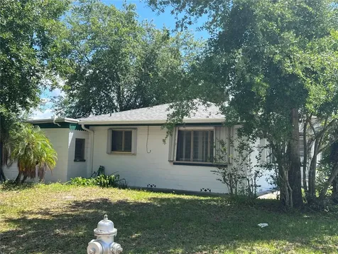 218 10th Street St Cloud FL 34769