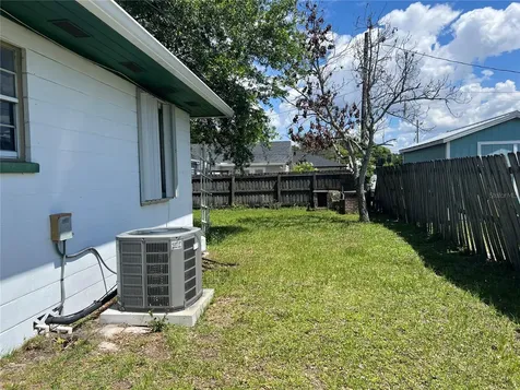 218 10th Street St Cloud FL 34769