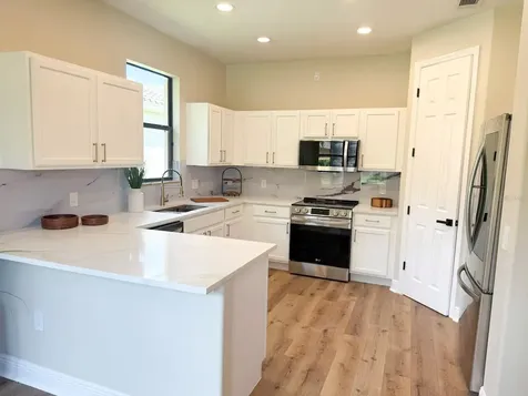 223 Monterey Street Kissimmee FL 34759