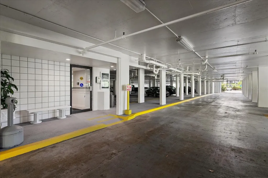 220 Belleview Boulevard Belleair FL 33756