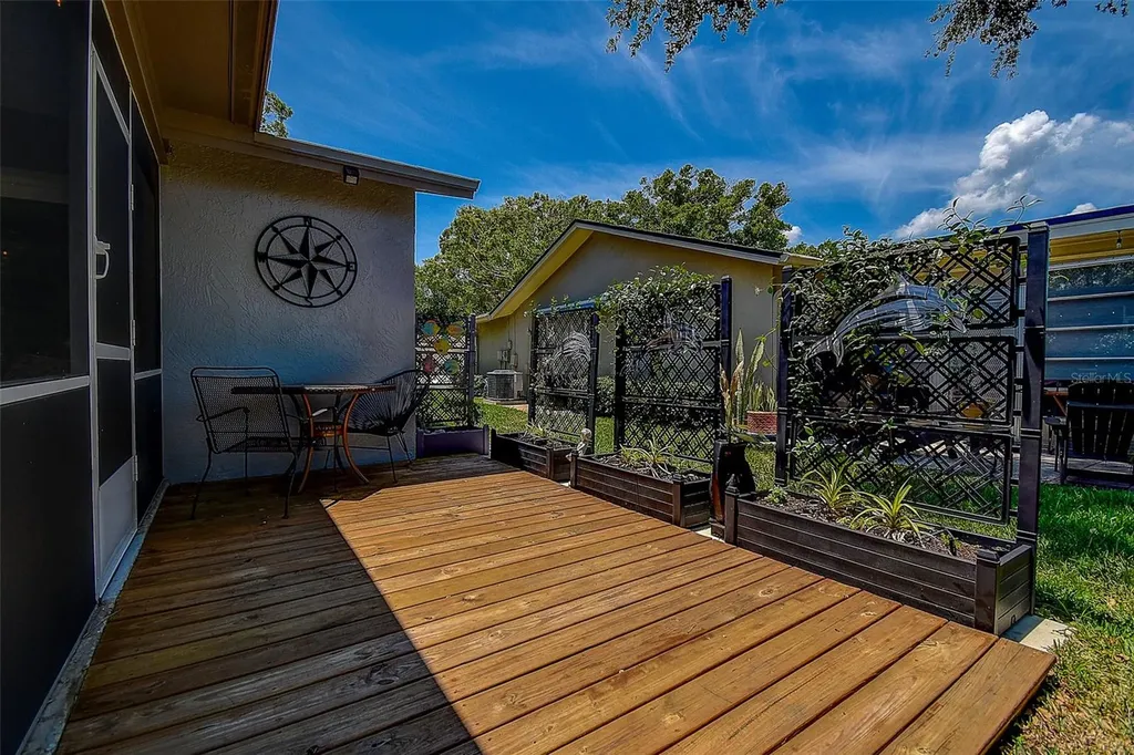 2481 Malcolm Drive Palm Harbor FL 34684