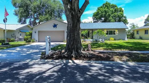 2481 Malcolm Drive Palm Harbor FL 34684